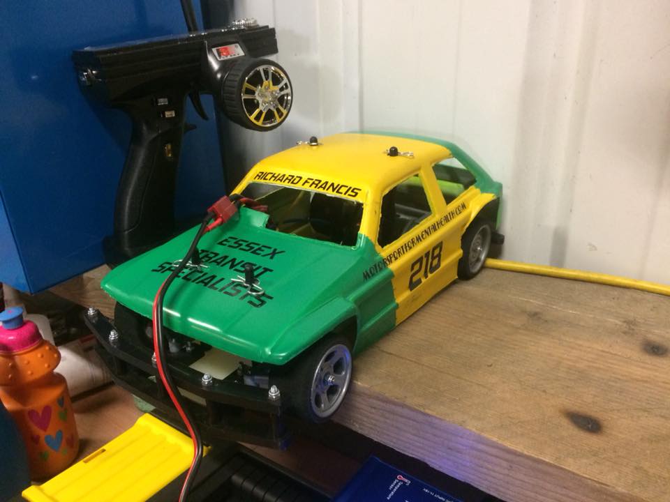 27540855_10215371012452316_8848173594501749914_n