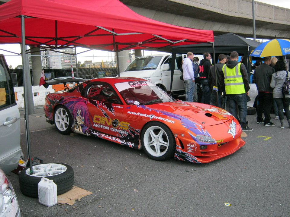 166937_2412403553265_556614548_n