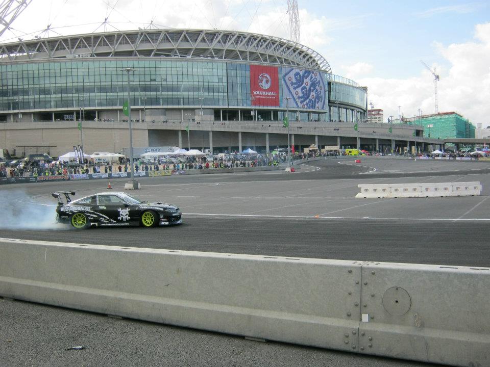 298686_2412301110704_1398029250_n