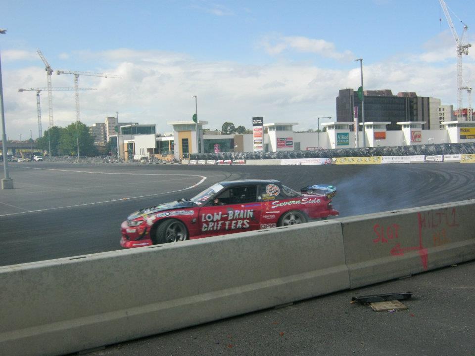 301023_2412301310709_1169080673_n