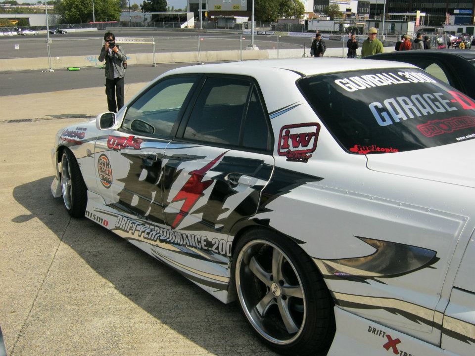 305128_2412289830422_1325894482_n