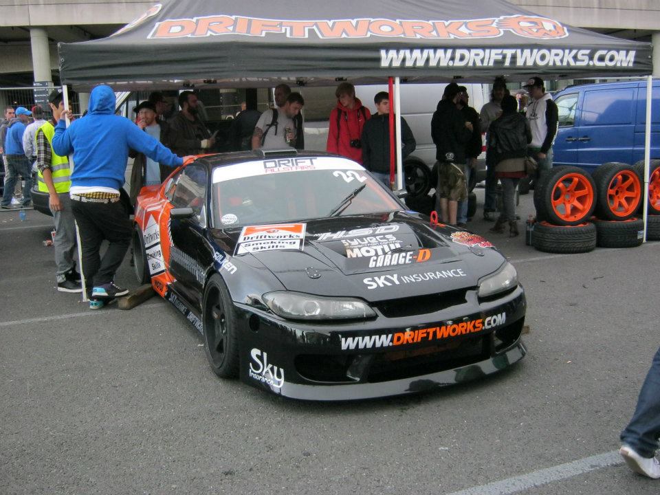 305358_2412320711194_1823985119_n