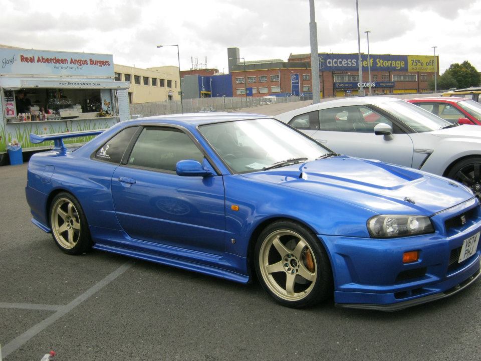 311370_2412298470638_642669175_n