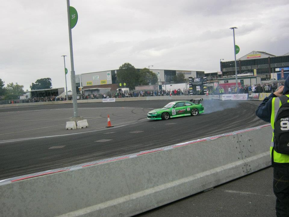 314780_2412311990976_506845599_n